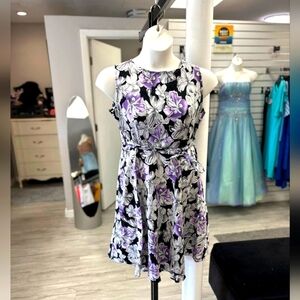 Asymmetrical floral summer dress!👗💖 acevog Brand xxl But Runs Small
